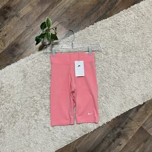 Nike Size XXS Pink White Tight Fit Mid-Rise Biker Shorts NWT